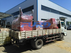 福瑞得機(jī)械手扶雙輪壓路機(jī)，座駕壓路機(jī)正式裝車發(fā)往客戶所在地